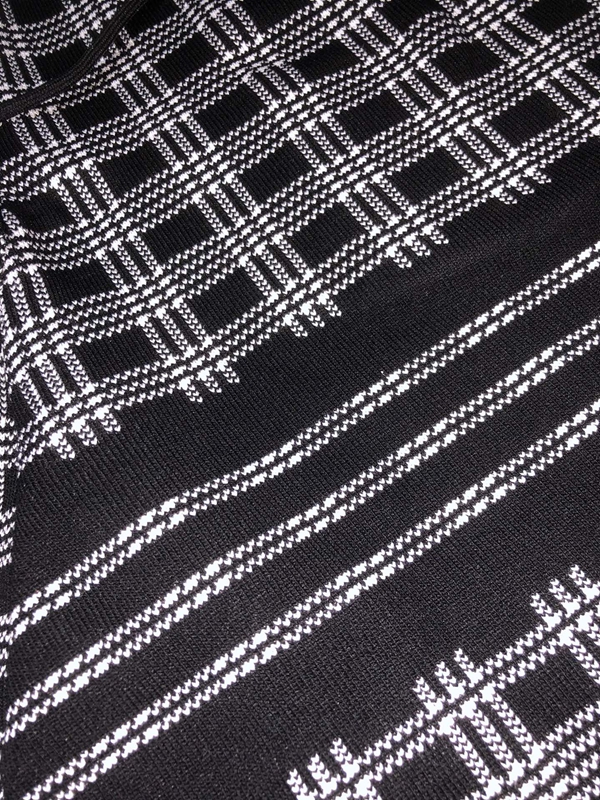 ブランドハーフパンツ角部分ディテール